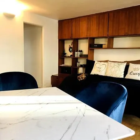 Habitation Salome Apartment *
