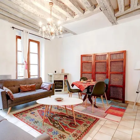 Apartment Saint Germain Des Pres