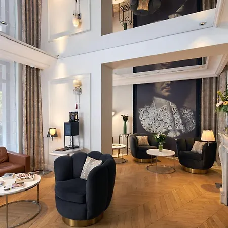 Tourisme Avenue 4* Paris