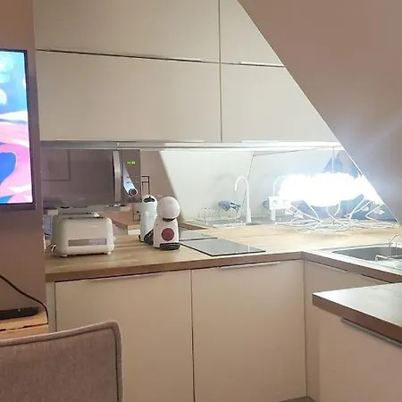 Apartamento Cozy 16eme - Arc De Triomphe, Champs Elysees & Trocadero París