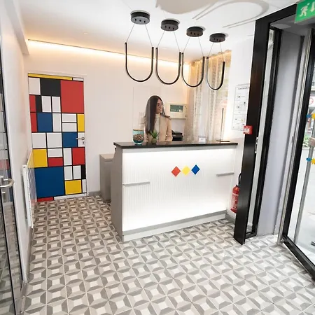 Hotel Du Mont Dore Batignolles