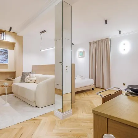 Superb Studio 2p 17eme Apartamento