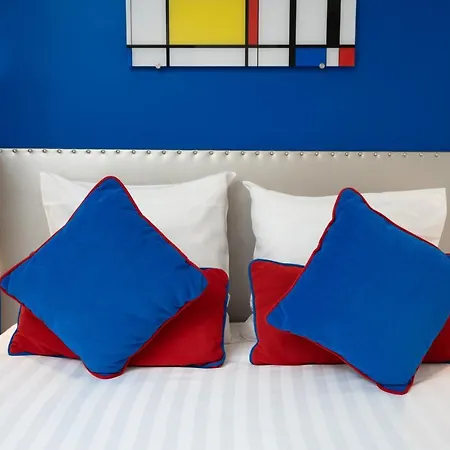 Du Mont Dore Batignolles 3* Paris