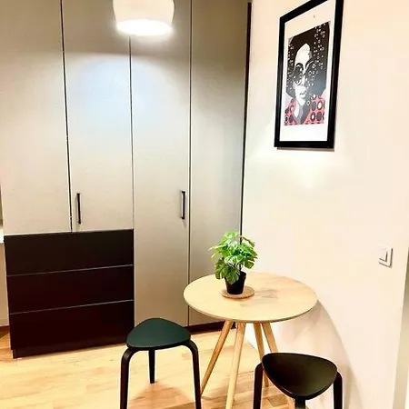 Deux Pieces Familial Chic Et Confortable - Square Courteline - Nation - Centre Apartment