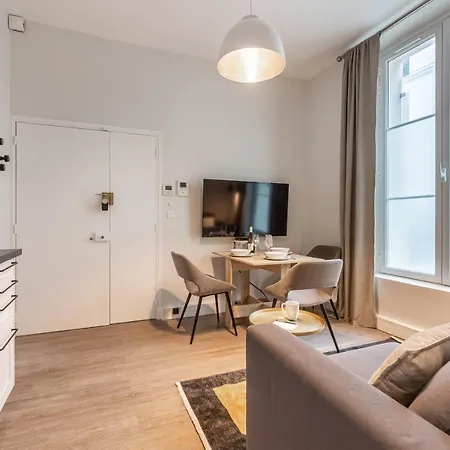 Apartament Sweet - Monsigny Paryż