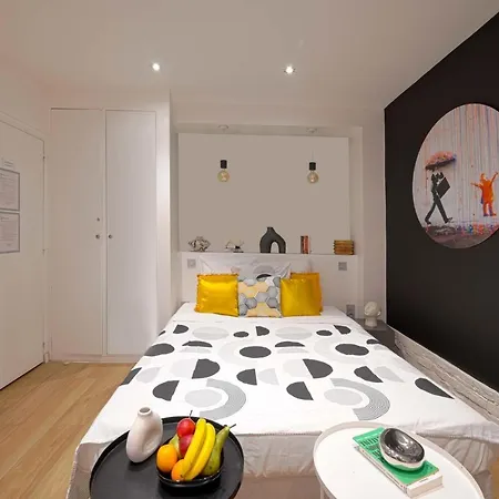 Bright Modern & Lovely Studio Close To Invalides & Eiffel Tower *