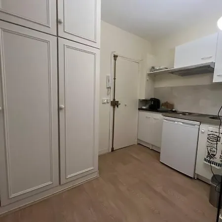 Appartamento Studio Vue Tour Eiffel Parigi