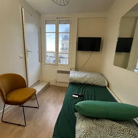 Appartamento Studio Vue Tour Eiffel Parigi