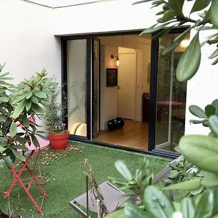 With Garden Near Montmartre *