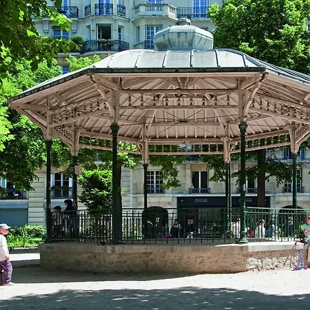 Hotel Zazie 2*