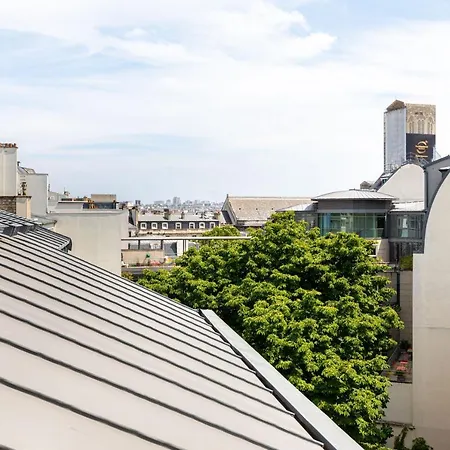 Lovely Saint-lazare Opera Apartment *