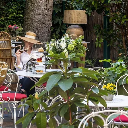 Des Marronniers 3* Paris
