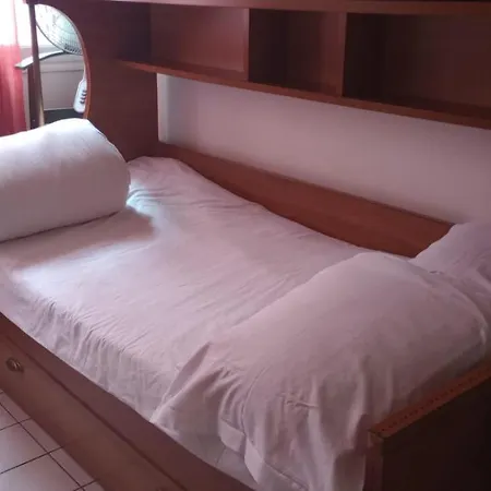 Pigalle: Cozy Parisian Retreat In Montmartre Apartment Paris