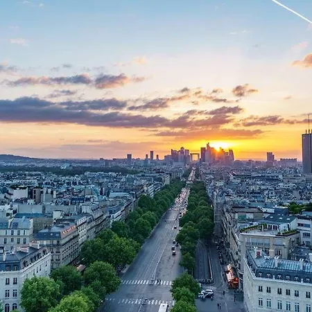 Hyatt Regency Etoile 4* Parigi