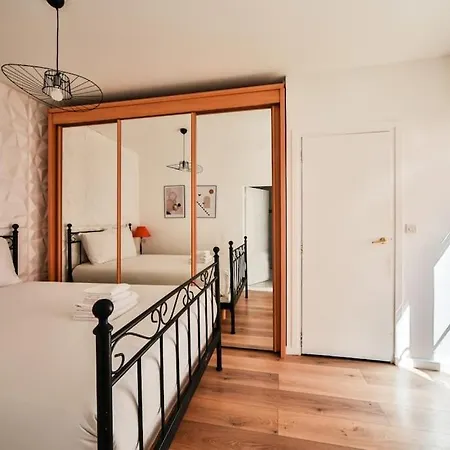 アパート 12.appartement 4pers#sevres-lecourbe#necker パリ