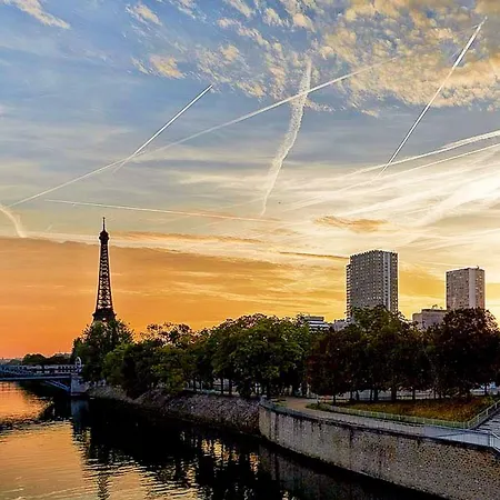 Apartment Loft 5 Places With View On Eiffel Tower