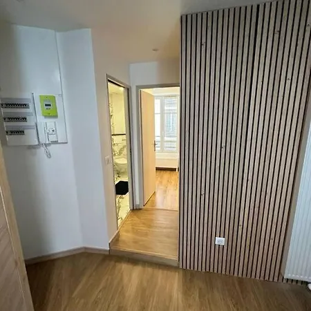 Moderne 2 5 Voyageurs Apartamento