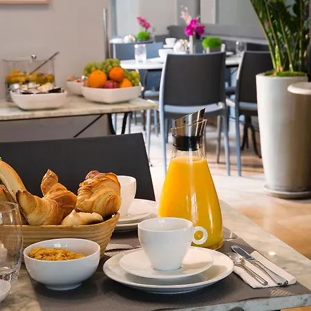 Beaumarchais 4* Paris