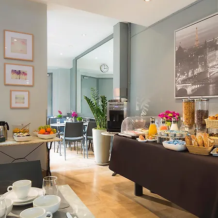 Beaumarchais 4*