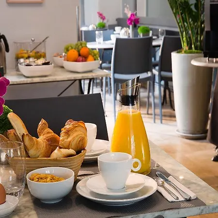 Hotel Beaumarchais Paris