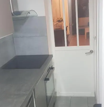 Charming Loft - Tour Eiffel/ Rue Cler Apart Otel Paris