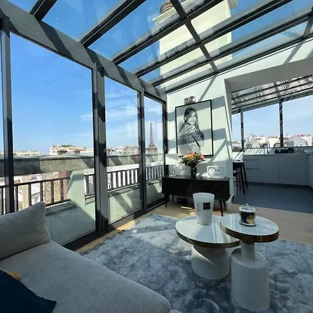 Luxury Penthouse - Eiffel Tower パリ