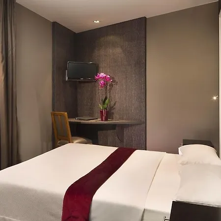 Central Hotel Paris Paříž