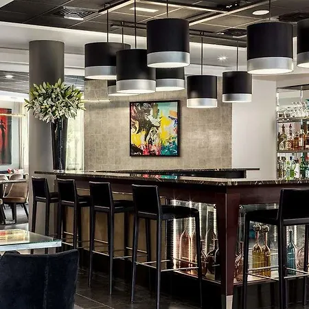 Ac Porte Maillot By Marriott Hotel 4*