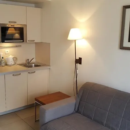 Apartahotel Inter-residences Aupres Multiresidence De L'elysee París