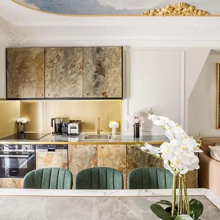 Merveil - Luxury - Opera - Rougemont Ii Apartment *