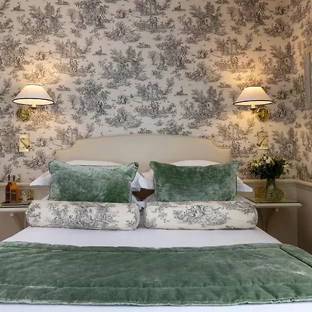 Du Champ De Mars Hotel Paris