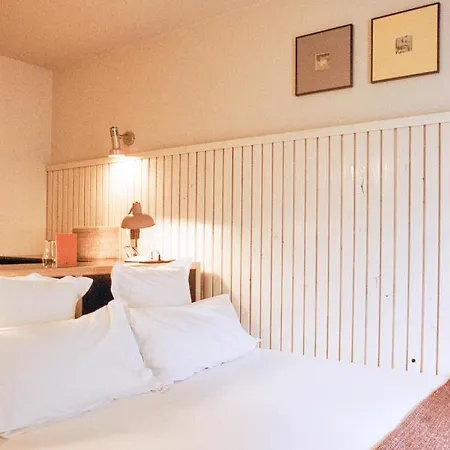 Hotel Habituel Paris