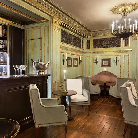 Hotel Le Dokhan's Arc De Triomphe, A Tribute Portfolio