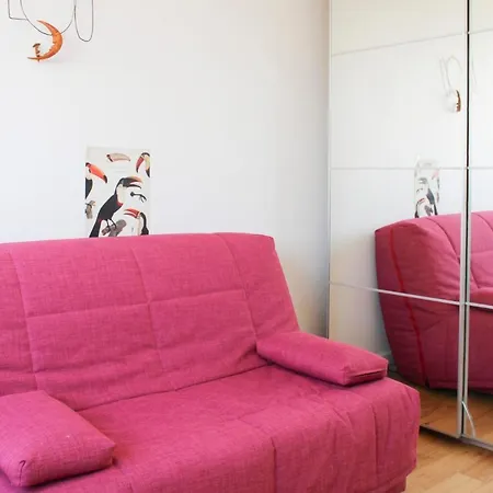 Spacious Bright 70m Family Apartment