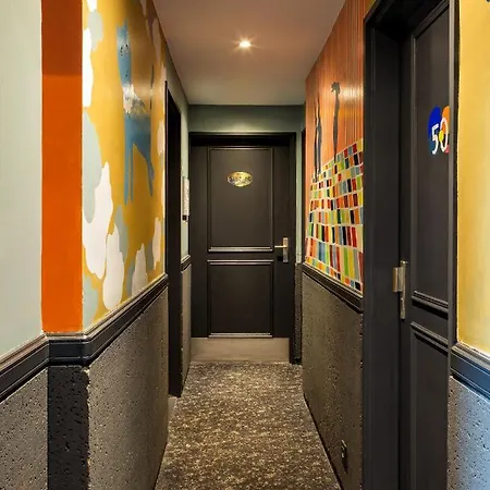 Gaston Hotel Parijs