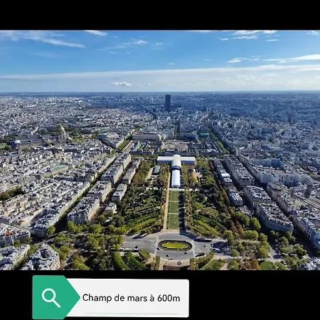 Studio & Tour Eiffel & Champ Mars Appartement *