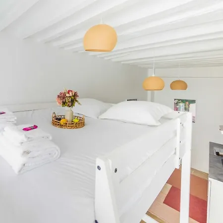 Apartment Lovely Studio 3p - Republique *