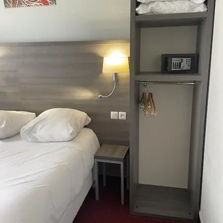 Hipotel Lilas Gambetta Parigi
