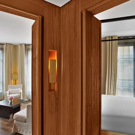 Le Metropolitan, Tour Eiffel, A Tribute Portfolio Hotel 5*