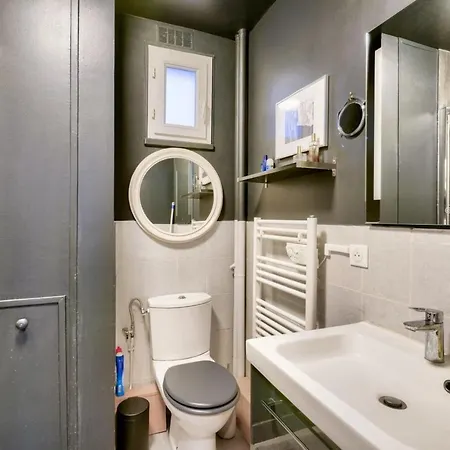 Apartment Adorable Studio In The Heart Of