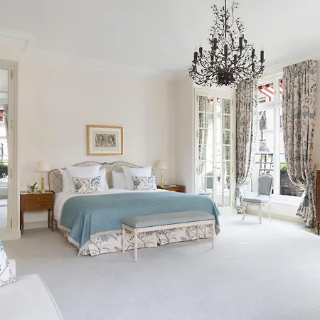 Le Bristol - An Oetker Collection Hotel Paris
