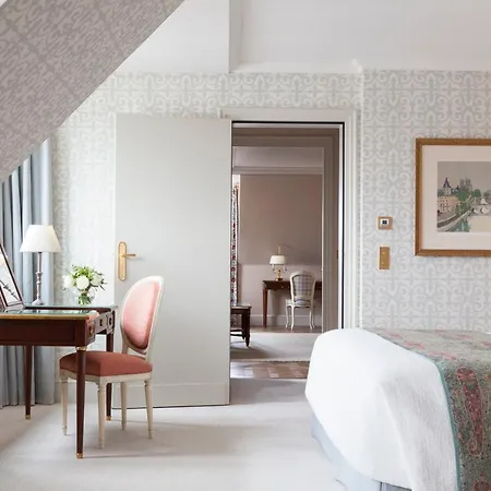 Hotel Le Bristol - An Oetker Collection