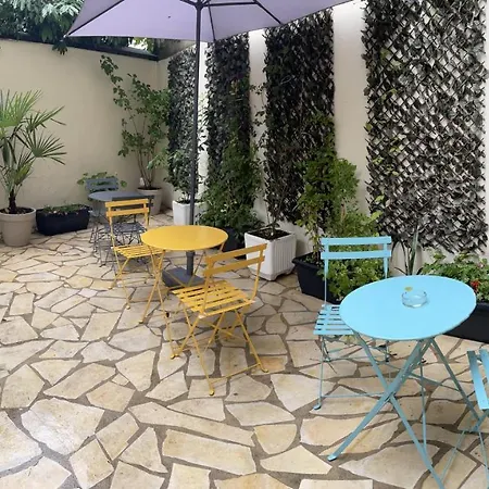 Hipotel Lilas Gambetta 3* Paris