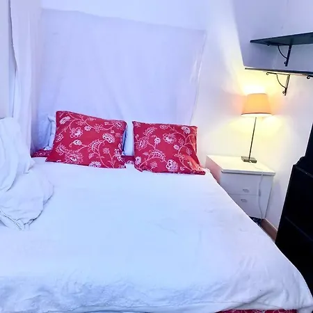 Maison De L'esperance Apartment