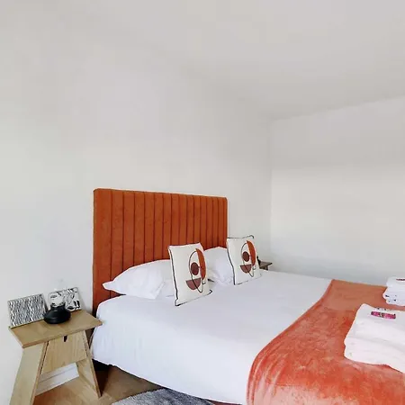Charming T2 Refurbished Flanders Crimee Apartment *