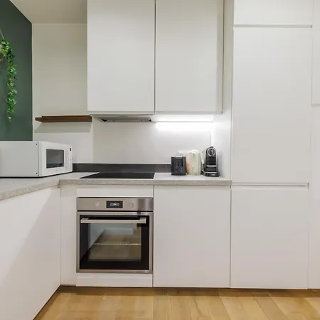 Authentic - 2p - Eiffel Tower Appartement