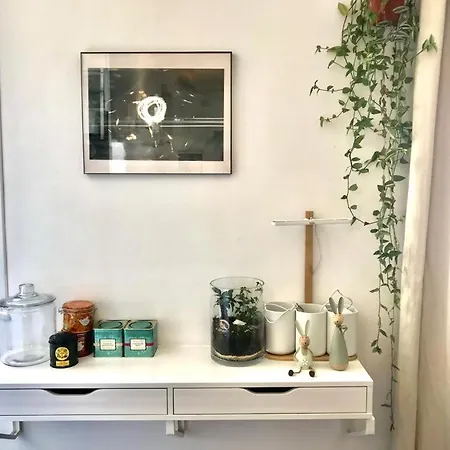 Design Et Lumineux A 3 Min Du Metro Jaures Apartment *