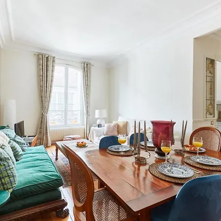Apartment Heart Of Montmartre - *