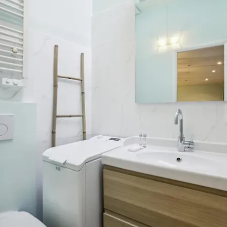 304 Boetie - Superb In *