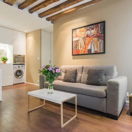 Montorgueil Charming Apartment *